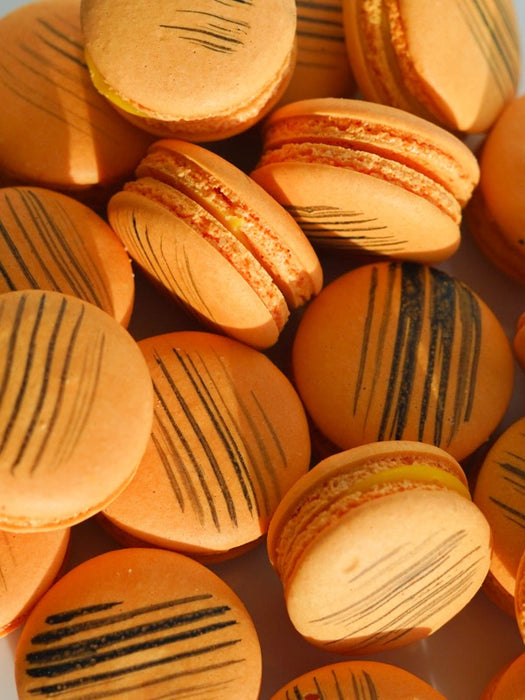 French Macarons Passion Fruit